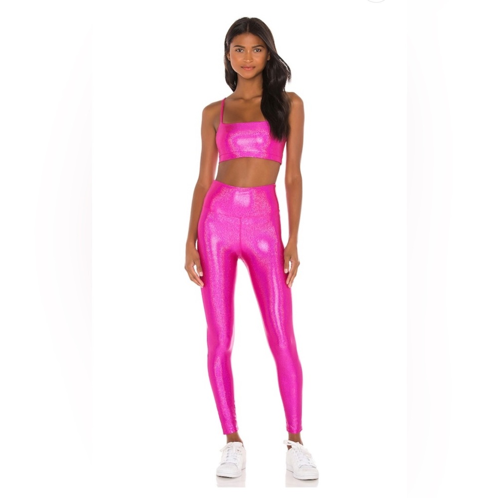 REVOLVE Hologram Shine Legging in Neon Pink - Size M